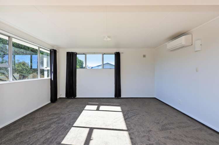 1203 Beatty Place Mayfair_6