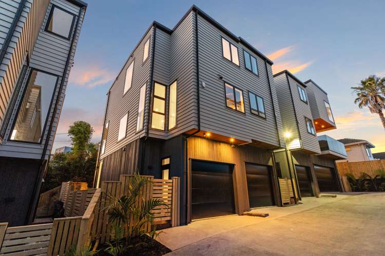 13/27 Hastings Road Mairangi Bay_4