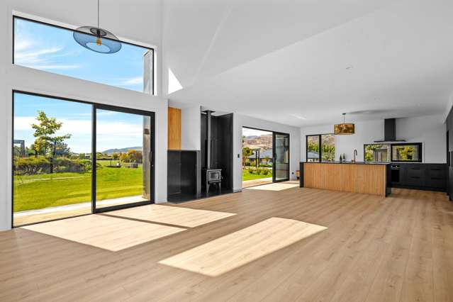 19 Magnum Drive Cromwell_4