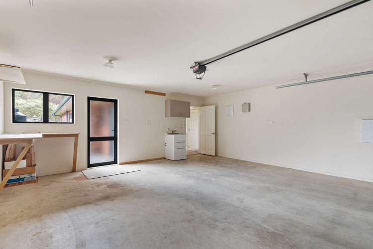 7 Sandy Lane Otamatea_17