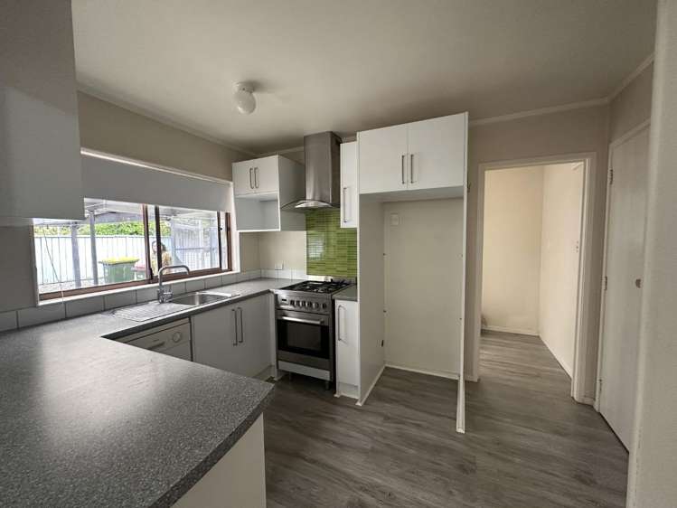 42B Prince Regent Drive 1679_2