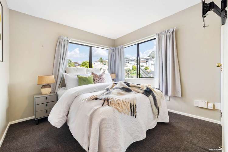 5 Spears Place Botany Downs_9