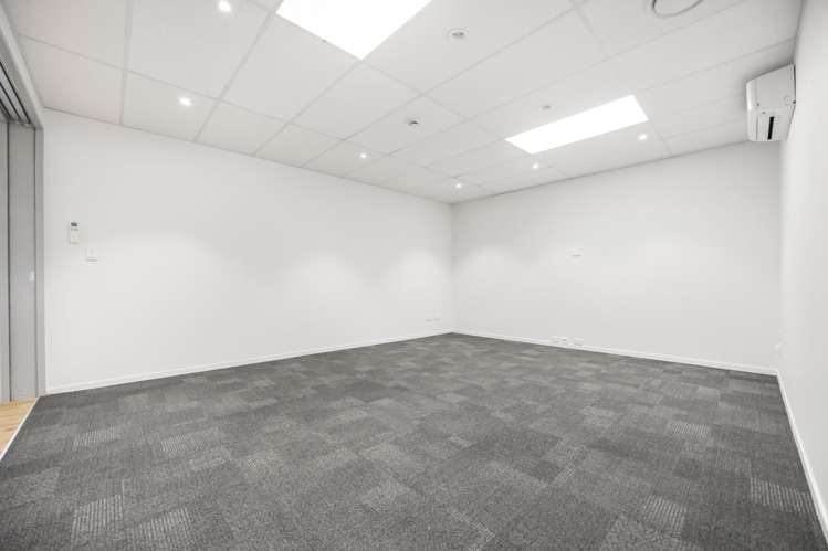 34 Barrys Point Road Takapuna_7