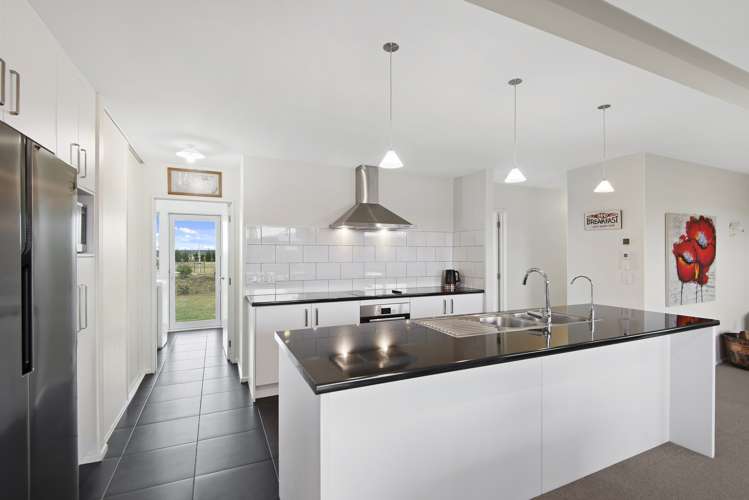 2537 Oxford Road Oxford_6