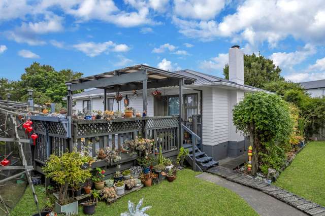 76 Pooks Road Ranui_2