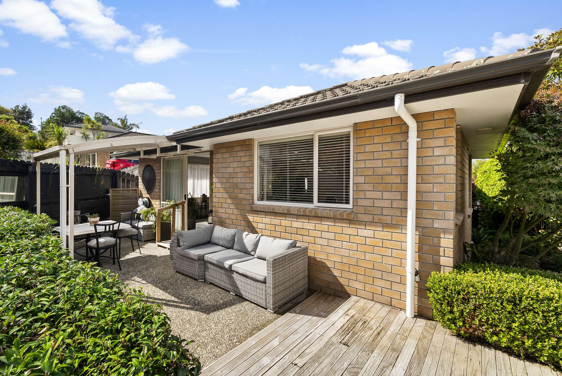 2/22 Ellenbury Place Stanmore Bay_0