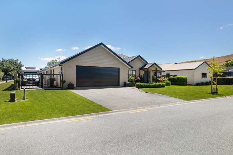 11 Bridesdale Drive Dalefield/Wakatipu Basin_26