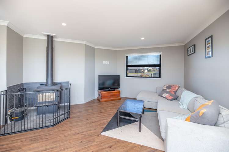 7 Dundee Close Darfield_8