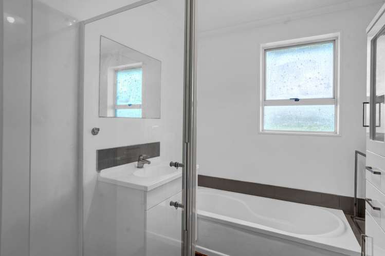 11 Warkworth Grove Bell Block_15