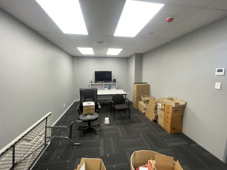 2-8 Freight Place Mangere_5