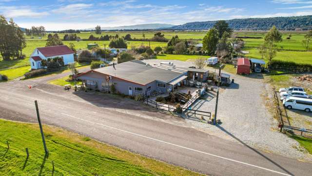 Country Pub or Multi-Generational Home!?