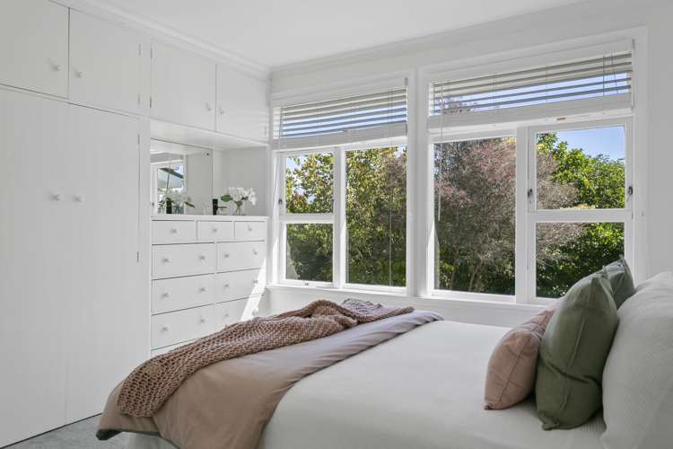 2/1 Henry Hill Road Hilltop_12