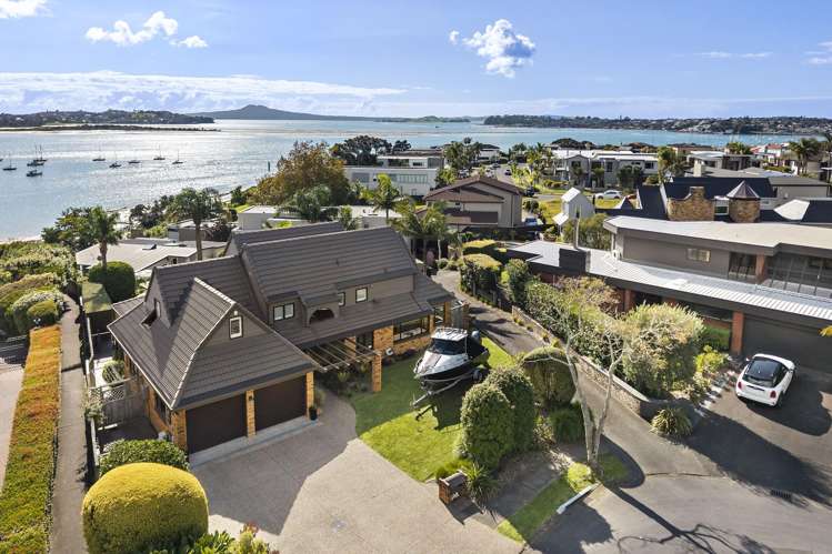 23 Clyside Avenue Half Moon Bay_32