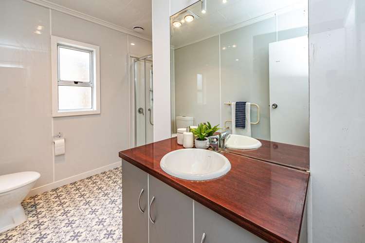 35 Halswell Street Wanganui Central_15