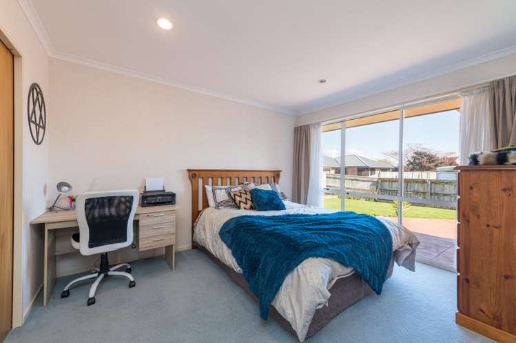 14 Saint James Avenue Richmond_10