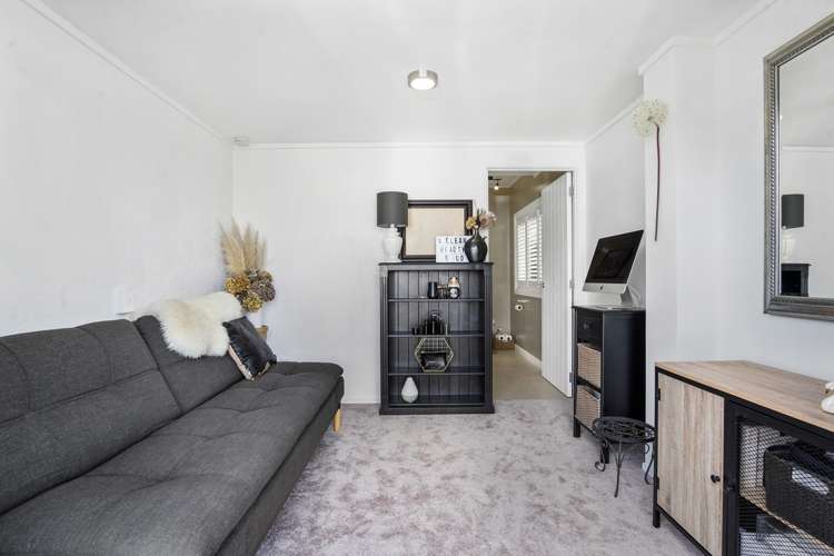 3 Bretton Terrace Hillcrest_15