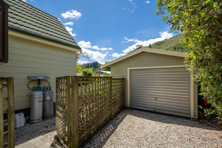 8 Robinson Road The Brook_9