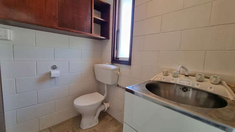 6/27 Cornwall Street St. Albans_8