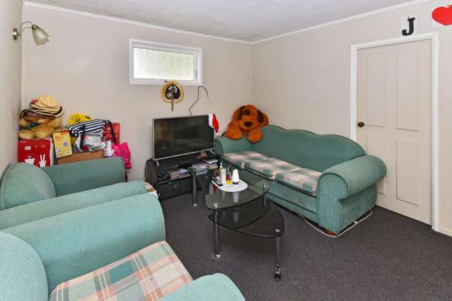 1/10a Lupton Road Manurewa_2