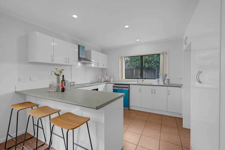 8 Waimarino Road Weymouth_3