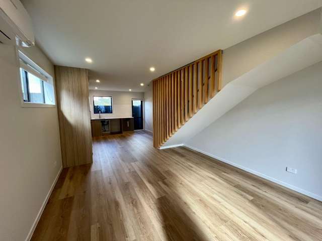 Stylish 2 Bedroom Townhouse