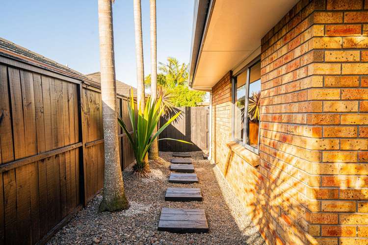 32 Aranui Drive Papamoa Beach_13