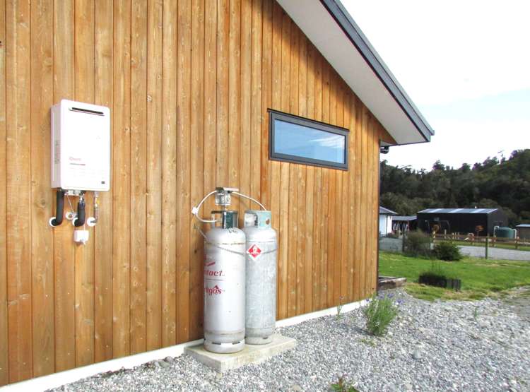 7 Aorangi Drive Greymouth_8