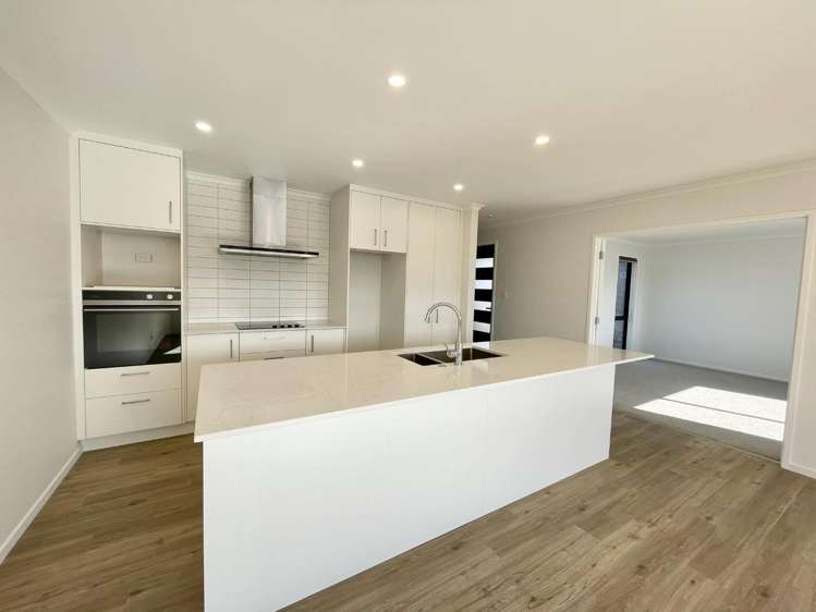 25a Woodleigh Street 2157_2