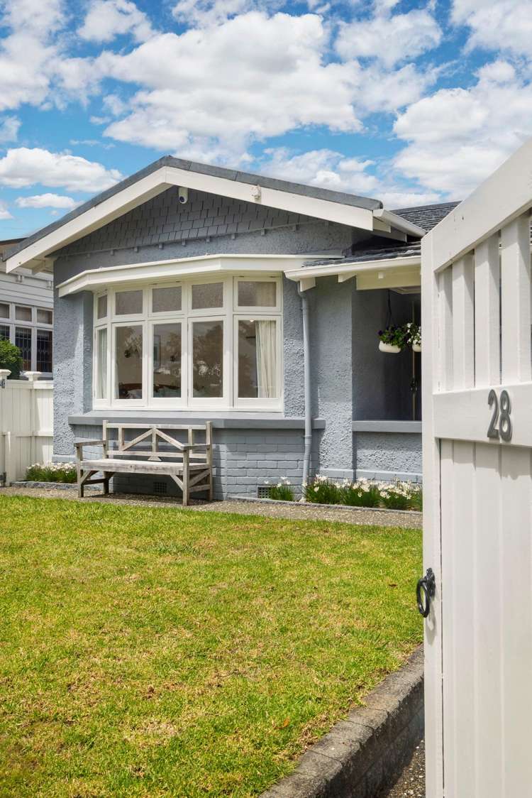 28 Harbutt Avenue Mount Albert_24