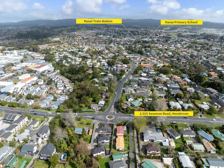 1/255 Swanson Road Henderson_15