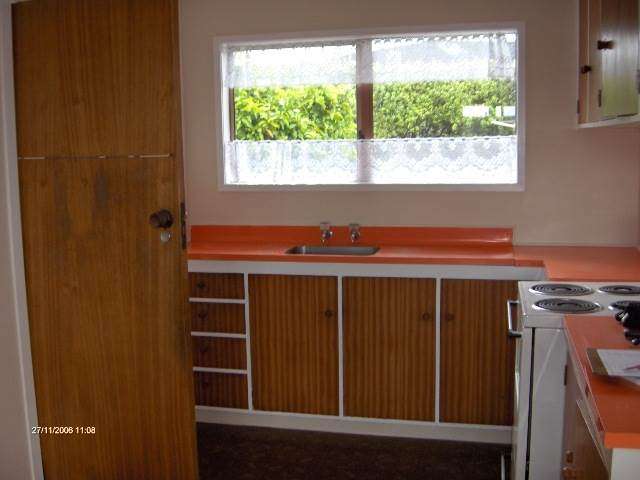 2/231 Queen Street Pukekohe_1