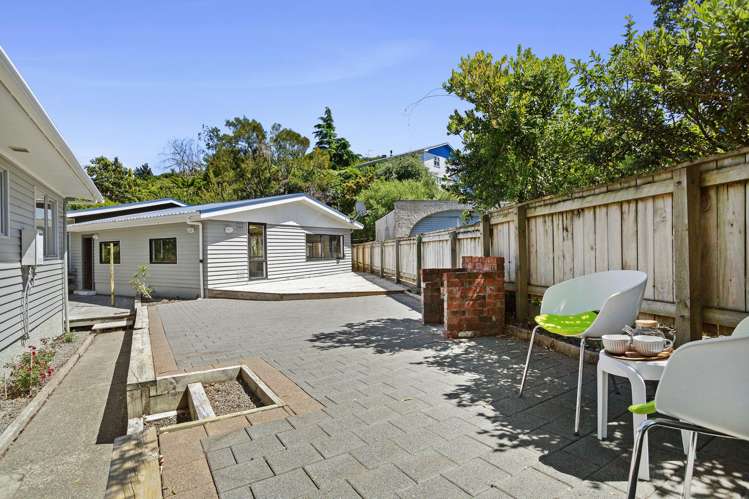 4 Atherstone Lane Belmont_16