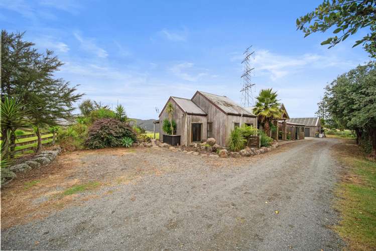 22 Falls Road Hunua_27