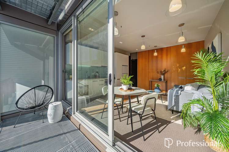 882/233 Cuba Street_1