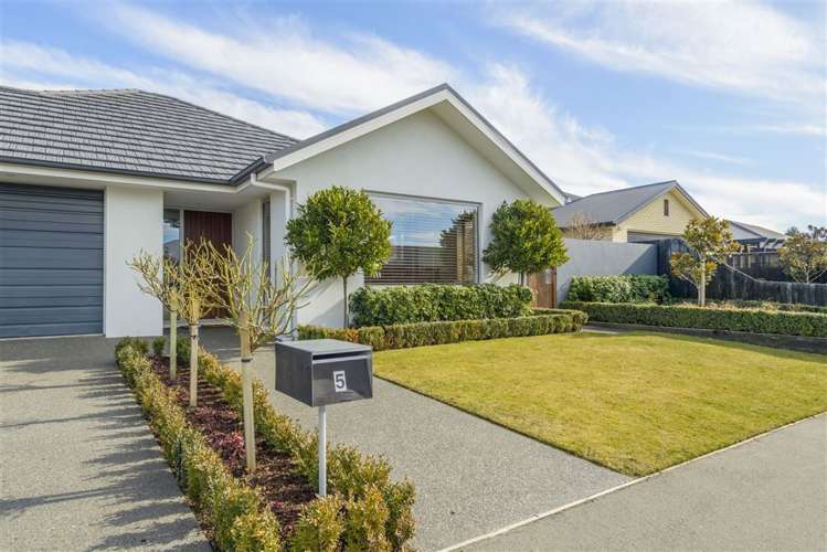 5 Iti Place Parklands_22