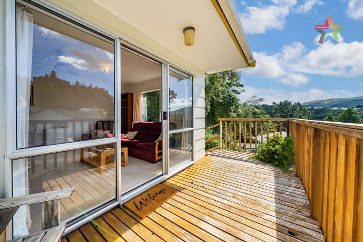 11 Mokopuna Grove Stokes Valley_16