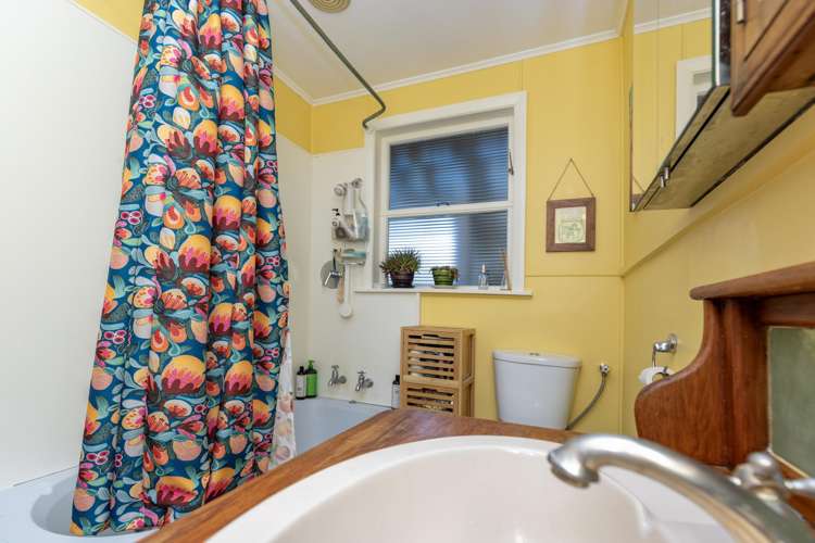 144 Tilley Road Paekakariki_15