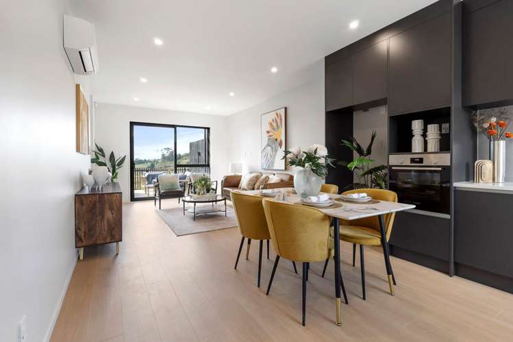 32 Paretao Street Massey_10