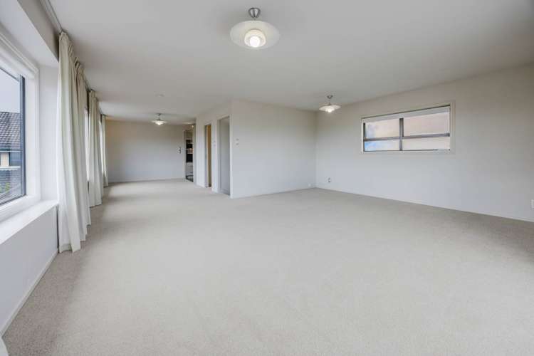 2/12 Santa Monica Place Goodwood Heights_14