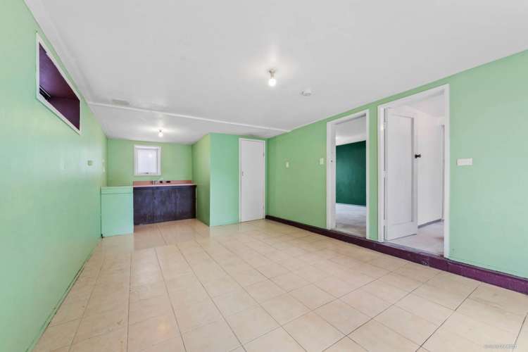 30 Edmonton Road Henderson_7