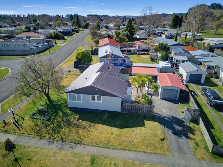 8 Hingaia Street Turangi_10