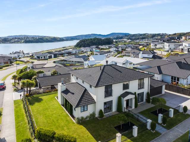 88 Queen Charlotte Drive Aotea_2