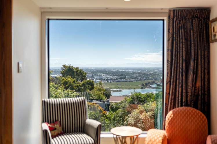 245 Cannon Hill Crescent Mount Pleasant_11