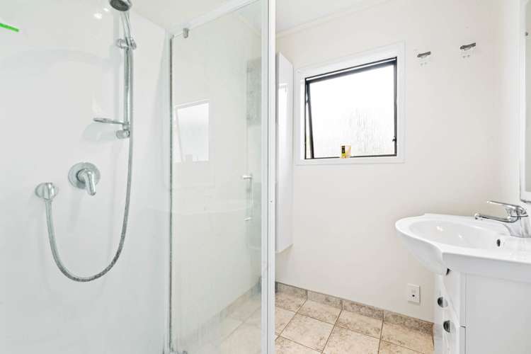 2/226 Rangatira Road Beach Haven_6