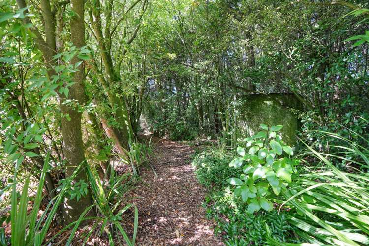 30 Ruru Avenue Otatara_21