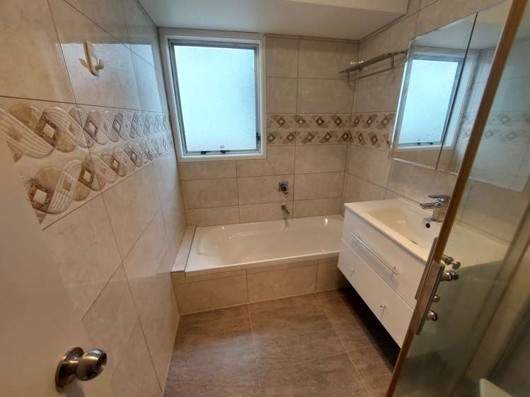 2/26 Ferndown Avenue Papatoetoe_11