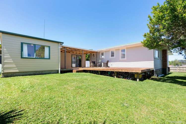 3 Quiet Street Te Atatu South_9