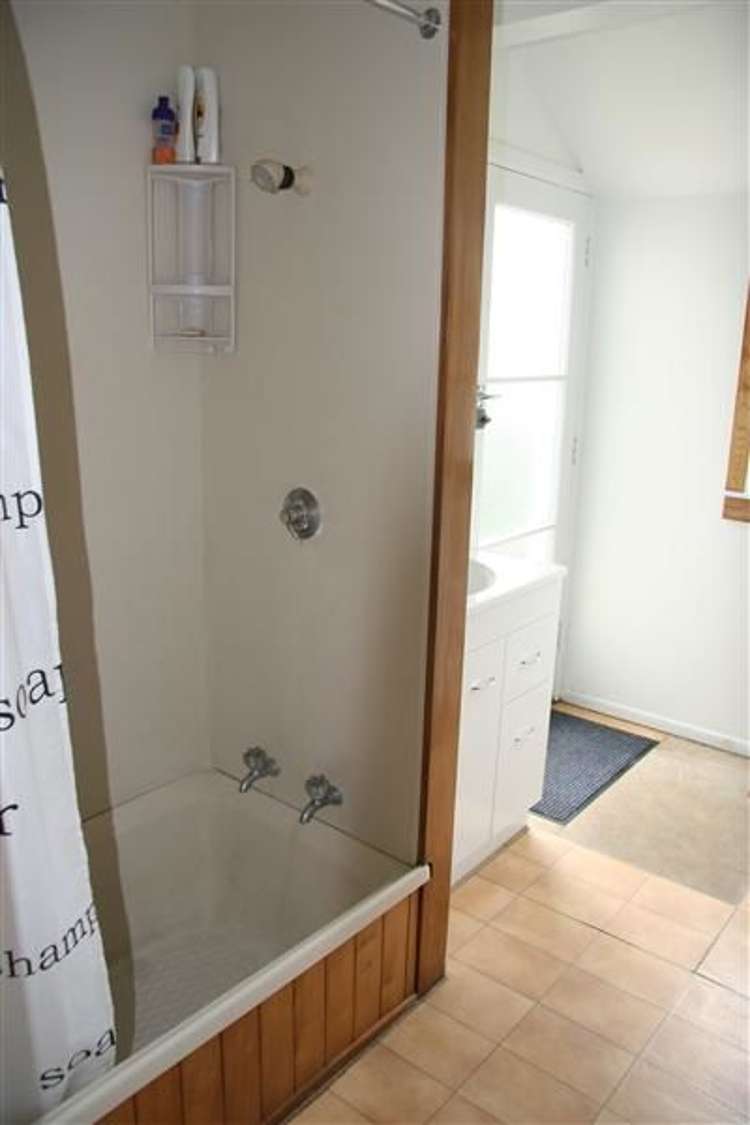 110 Chartwell Avenue Whangamata_11