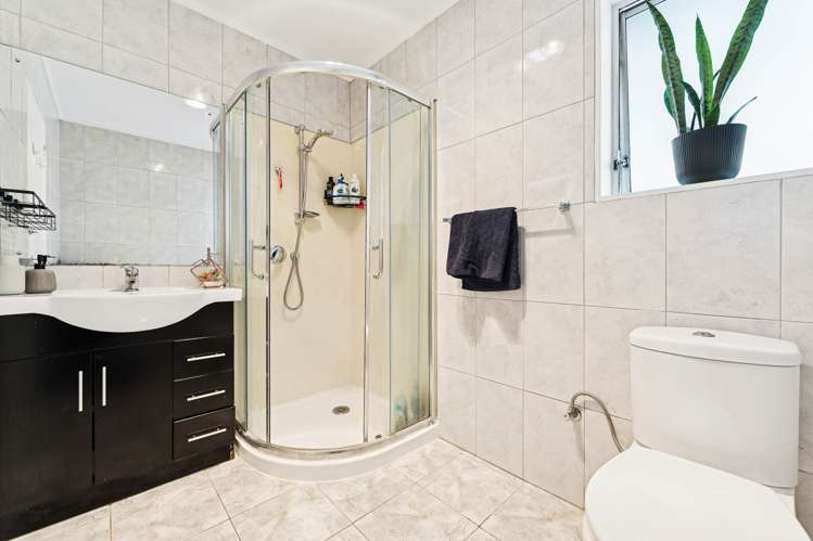 126B Barrack Road Mt Wellington_13