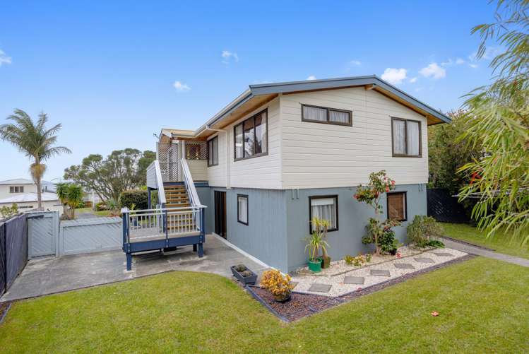 29 Kauri Crescent Snells Beach_4